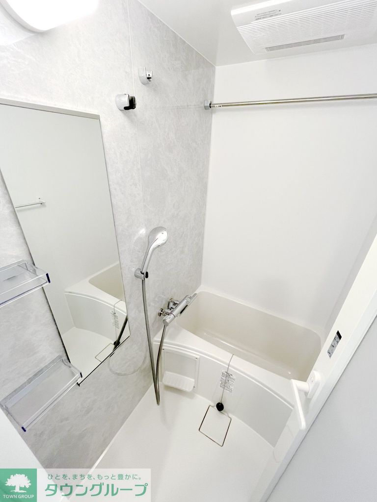 バス・シャワールーム　バス