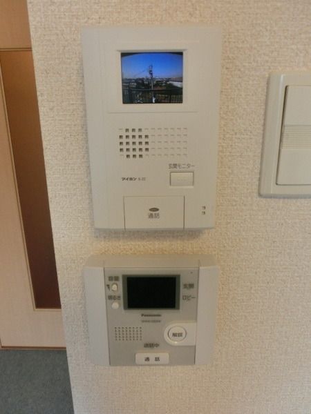 その他設備　ＴＶ付きのモニターホンです