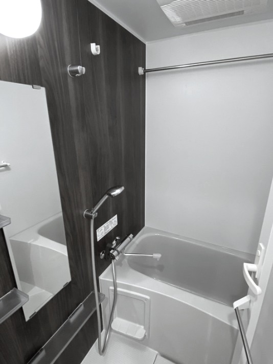 バス・シャワールーム　風呂