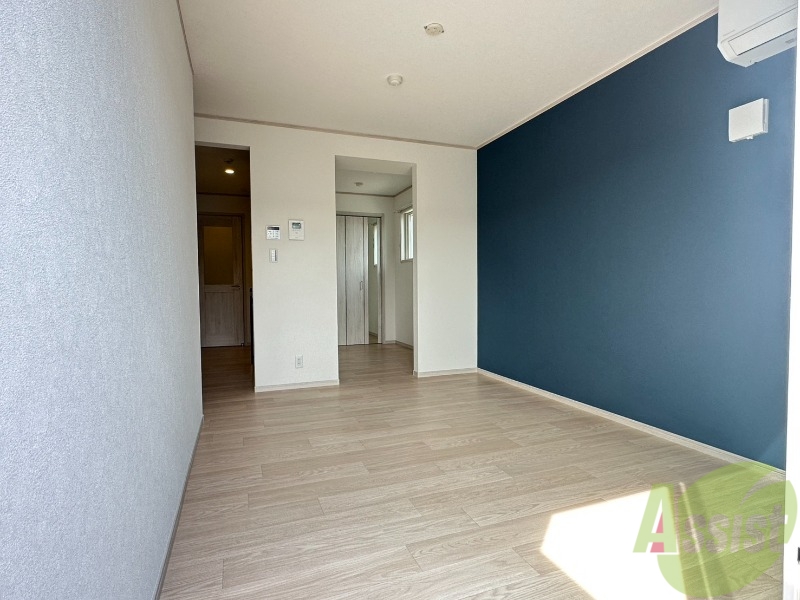 居室・リビング　南向きのリビングは陽当たりも良く気持ちがいいです。