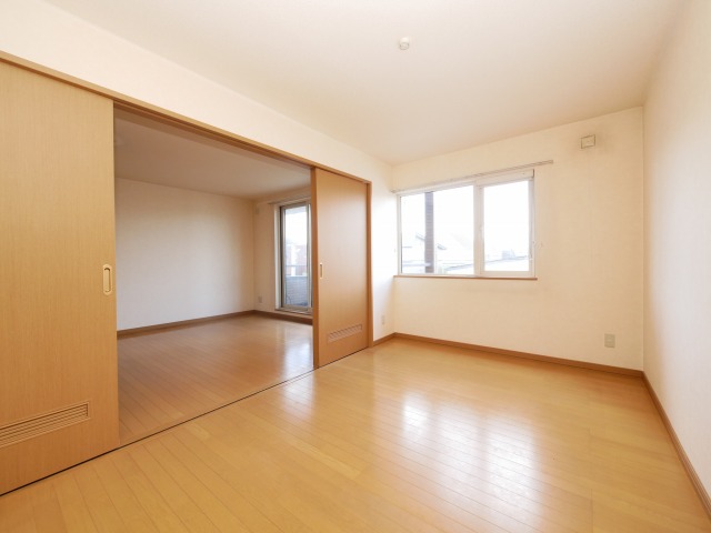その他部屋・スペース　全て洋室にです☆
