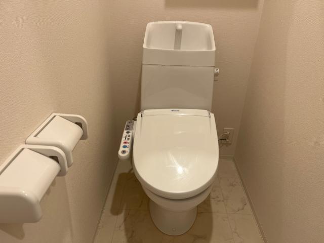 トイレ　トイレ