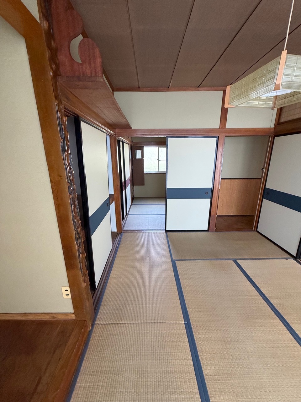 郡山6丁目貸家の居間写真