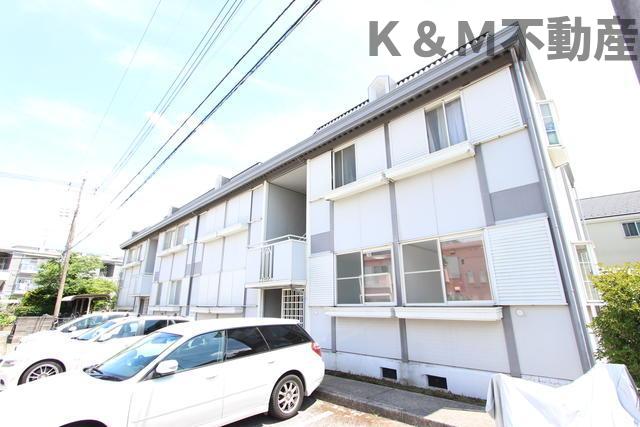 エントランス　清潔なエントランスです