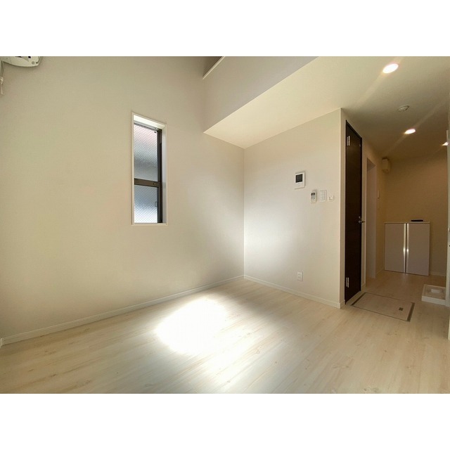 居室・リビング　※他のお部屋の参考写真です