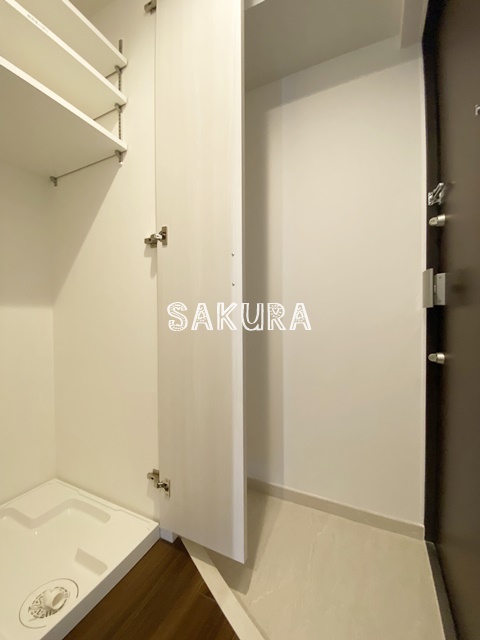 玄関　ゆとりある玄関スペース♪