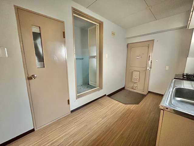 玄関　落ち着いた玄関です