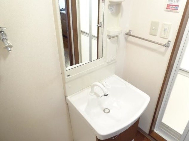 洗面設備　同仕様写真