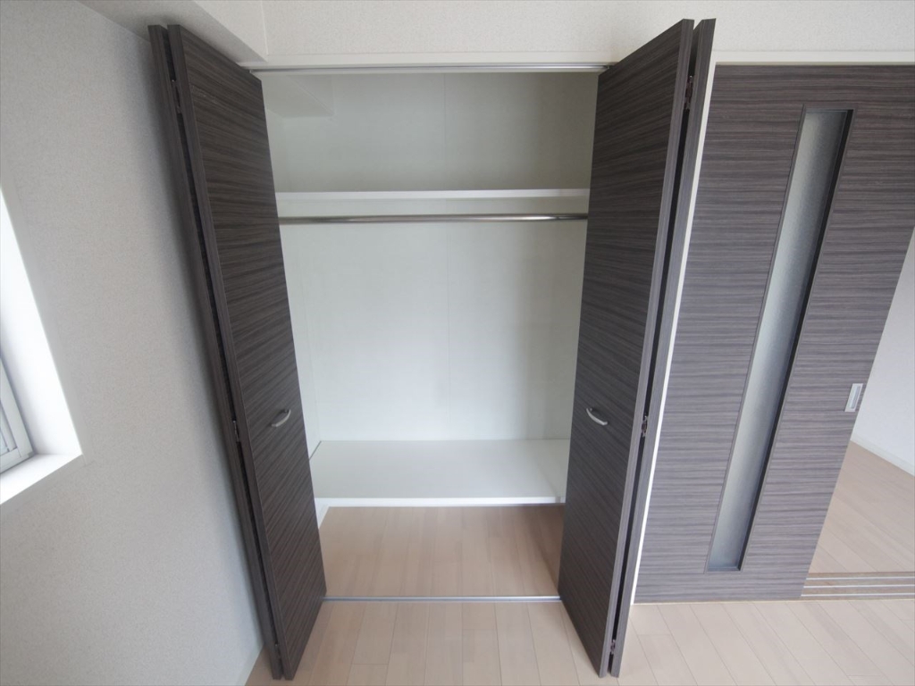 収納　クローゼット（収納充実してます）