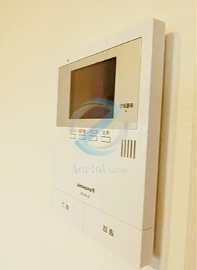 セキュリティ　モニター付きインターホン