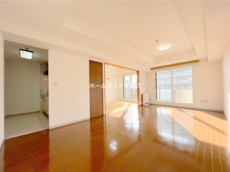 居室・リビング　明るいリビング♪