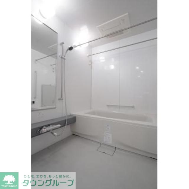 バス・シャワールーム　※写真は同タイプ住戸です。