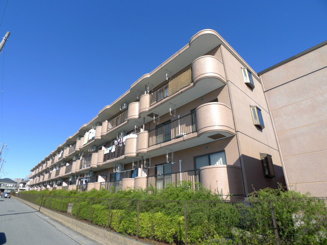 建物外観　ランドロードＵのご紹介は住まいの窓口アソシエにお任せ下さい。