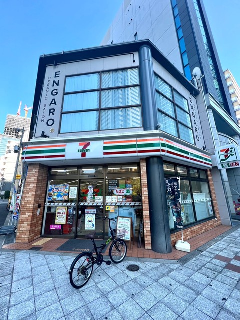 コンビニ　セブンイレブン大阪大淀南1丁目店（コンビニ）まで200m