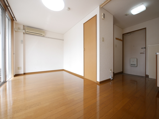 居室・リビング　★フローリングの綺麗なお部屋です★