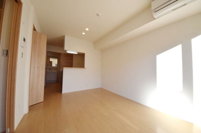 居室・リビング　★お部屋探しは株式会社タウンハウジング東京まで★