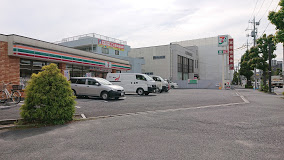 コンビニ　セブンイレブン 江戸川東葛西5丁目店（コンビニ）まで227m