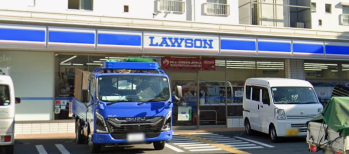 コンビニ　ローソン 中野本町新橋通り店（コンビニ）まで285m