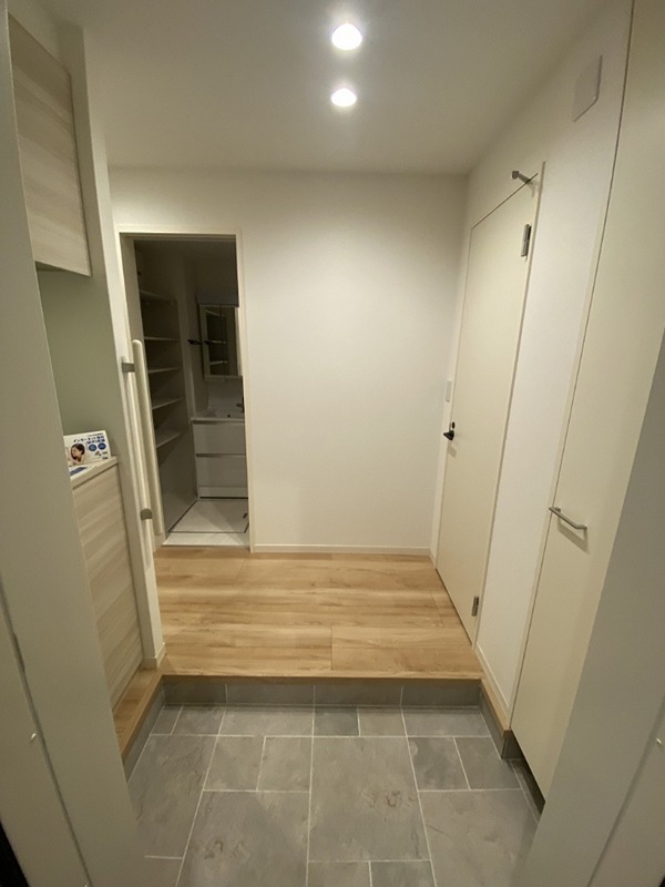 玄関　別部屋参考写真