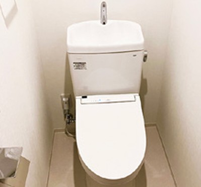 トイレ　※別部屋参考写真