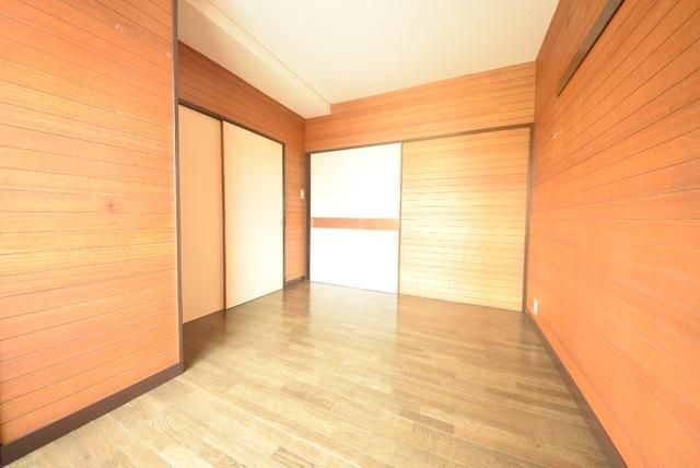 居室・リビング　明るいお部屋です