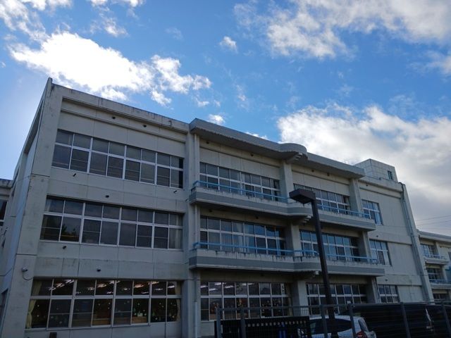 小学校　富谷市立あけの平小学校（小学校）まで1200m
