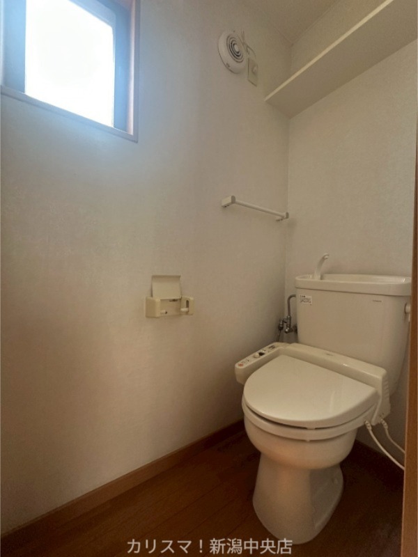 トイレ　※別部屋参考写真