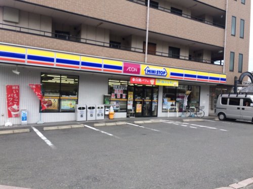 コンビニ　ミニストップ御領1丁目店（コンビニ）まで137m
