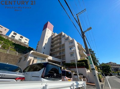 建物外観　敷地内駐車場あり！