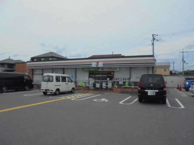 コンビニ　セブンイレブン 栗東中沢店（コンビニ）まで300m