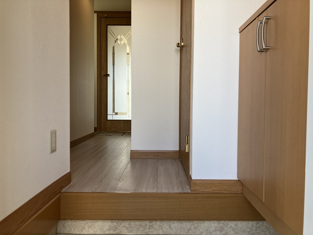 玄関　☆同マンション別室の写真です☆