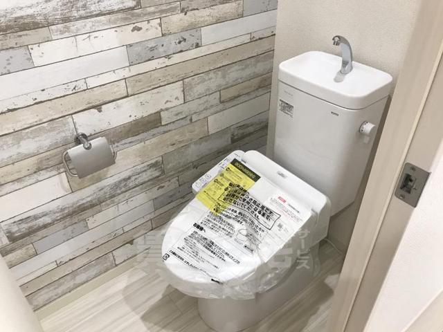 トイレ　モデル