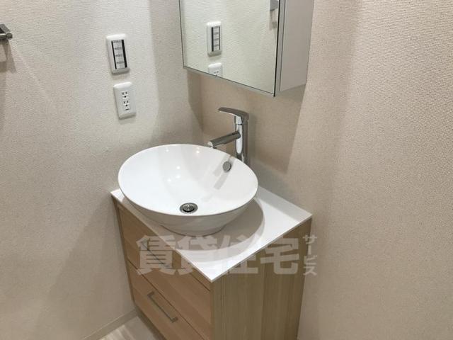 洗面設備　モデル
