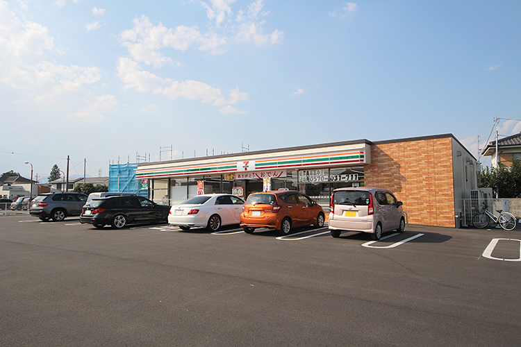 コンビニ　セブンイレブン 前橋元総社町西店（コンビニ）まで198m