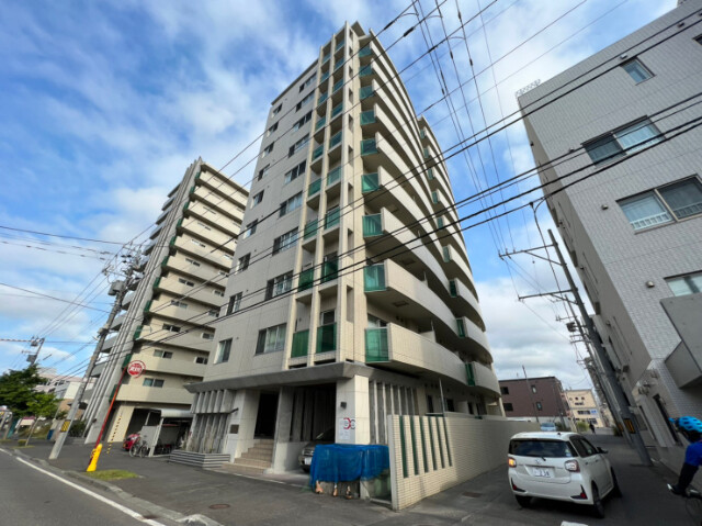 建物外観　札幌市中央区北１条「グランカーサ永山公園通ＷＥＳＴ」