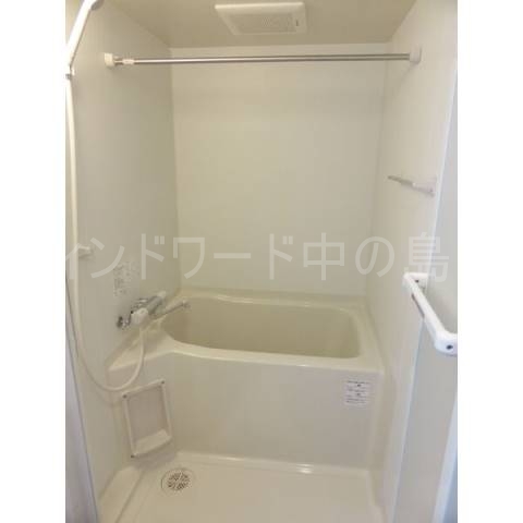 バス・シャワールーム　詳細は、ウィンドワード中の島店までご相談下さい。