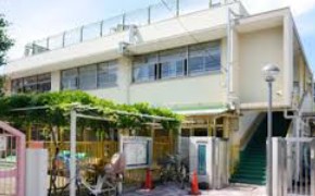 幼稚園・保育園　東新保育園（幼稚園・保育園）まで320m