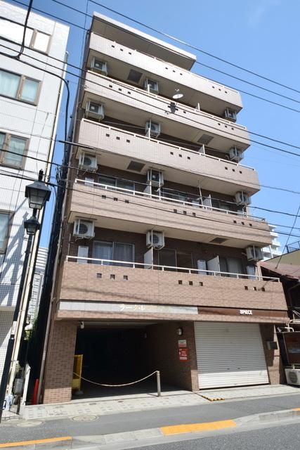 建物外観　★街灯もあるので夜道も明るいです★