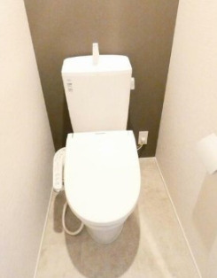 トイレ　清潔感のあるトイレです