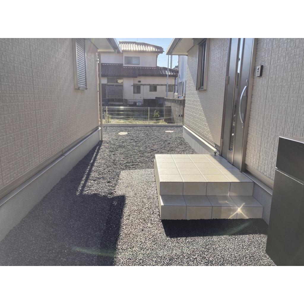 玄関　部屋入口