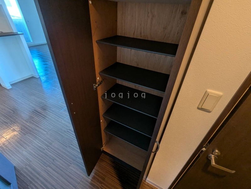 収納　靴の収納スペースも充実しているお部屋となっております。