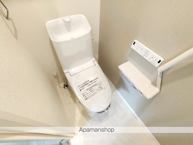 近鉄橿原線 西ノ京駅 徒歩17分 2階建 築34年のトイレ写真