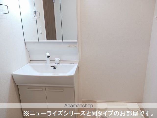 リリーフ・タカサゴの内装写真