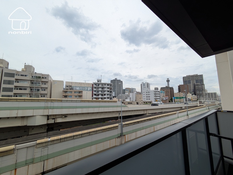 眺望　目の前に建物がないので抜けている眺望です