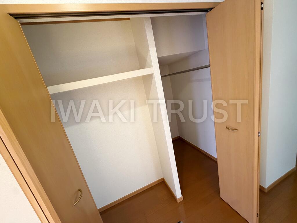 収納　※同建物の参考写真です