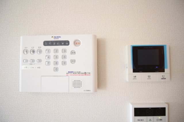 セキュリティ　301 セキュリティ