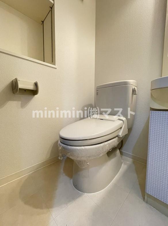 地下鉄長堀鶴見緑地線 松屋町駅 徒歩2分 13階建 築21年のトイレ写真