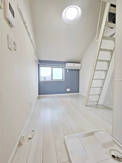 東急東横線 妙蓮寺駅 徒歩6分 2階建 築11年の居間写真