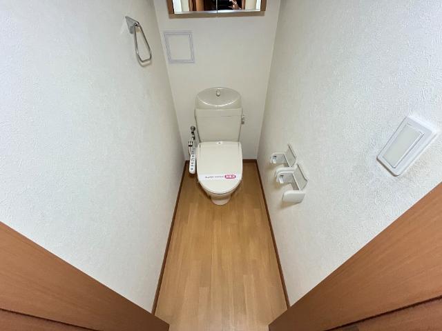 トイレ　シャワー付トイレ