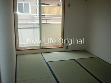 その他部屋・スペース　夏は涼しく、冬は暖かい畳のお部屋です。